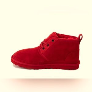 COPY - UGGS BOOTS- Red/ size 4 in kids